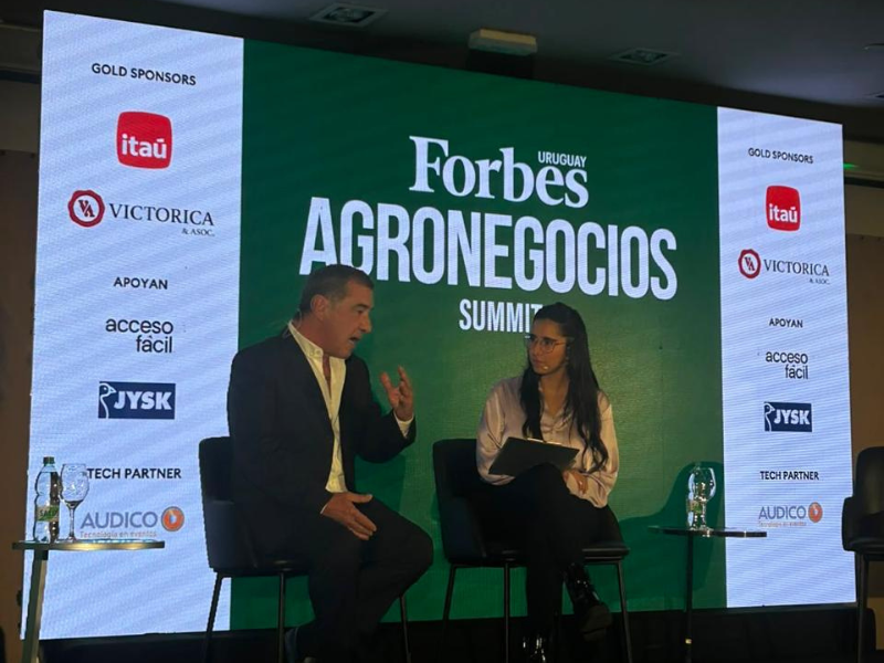 Ignacio Victorica participó del Forbes Agronegocios Summit compartiendo 139 años de historia rural uruguaya